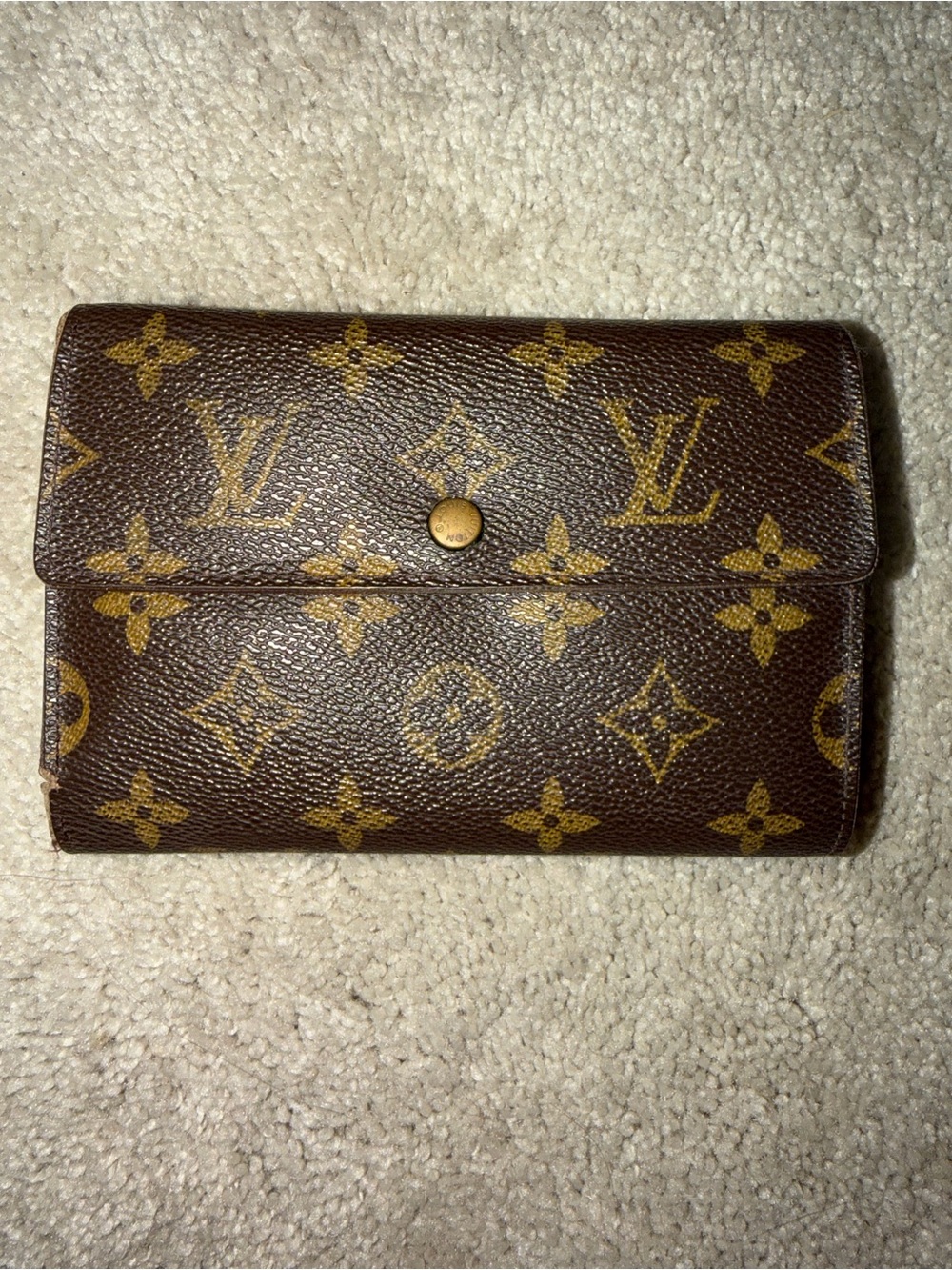Louis Vuitton Monogram Canvas Trifold Card Holder - Brown/Gold Motif